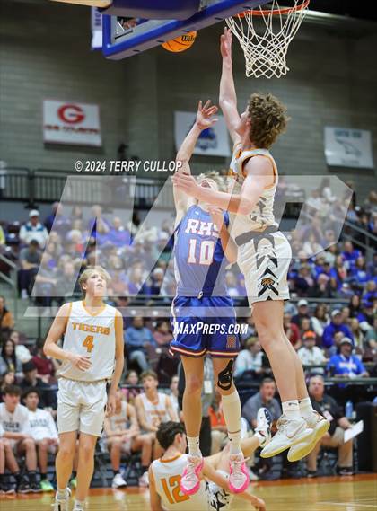 Thumbnail 1 in Richfield vs. Ogden (UHSAA 3A 3rd / 4th Place) photogallery.