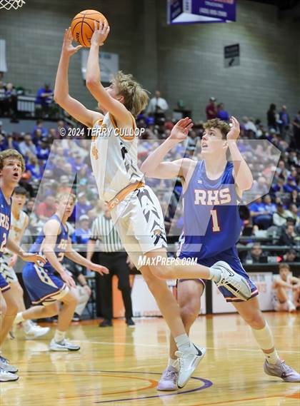 Thumbnail 2 in Richfield vs. Ogden (UHSAA 3A 3rd / 4th Place) photogallery.