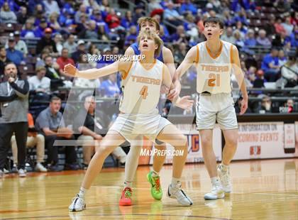 Thumbnail 3 in Richfield vs. Ogden (UHSAA 3A 3rd / 4th Place) photogallery.