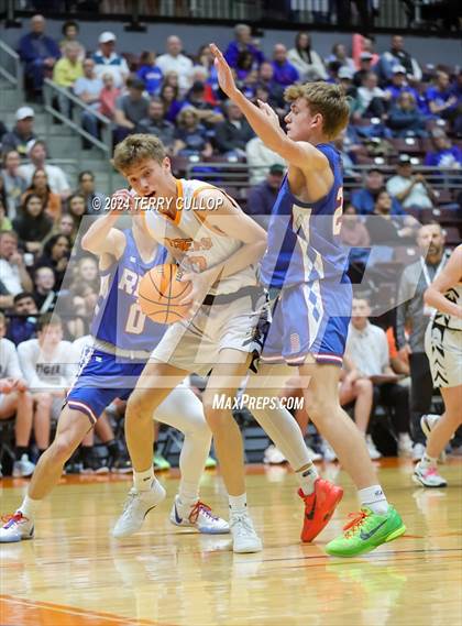 Thumbnail 1 in Richfield vs. Ogden (UHSAA 3A 3rd / 4th Place) photogallery.