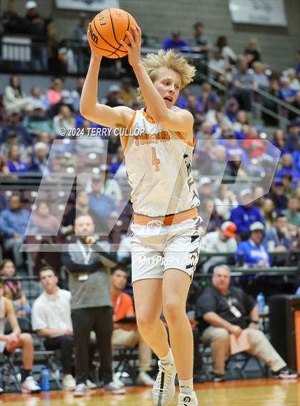 Thumbnail 1 in Richfield vs. Ogden (UHSAA 3A 3rd / 4th Place) photogallery.