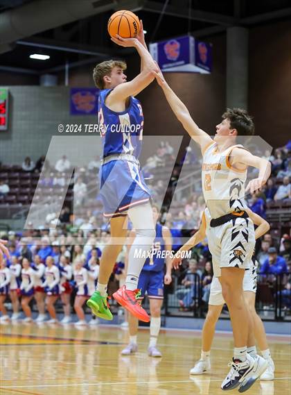 Thumbnail 3 in Richfield vs. Ogden (UHSAA 3A 3rd / 4th Place) photogallery.