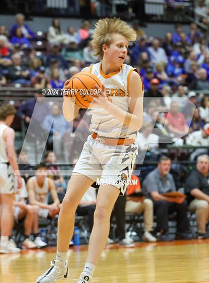 Thumbnail 3 in Richfield vs. Ogden (UHSAA 3A 3rd / 4th Place) photogallery.