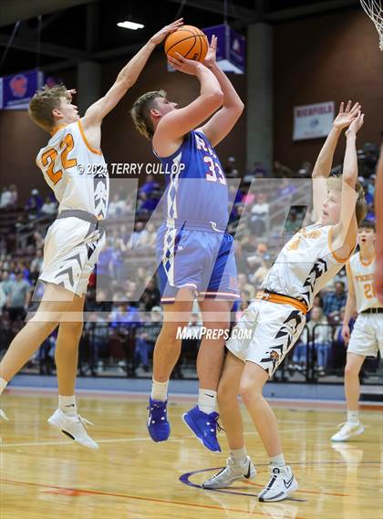 Thumbnail 2 in Richfield vs. Ogden (UHSAA 3A 3rd / 4th Place) photogallery.