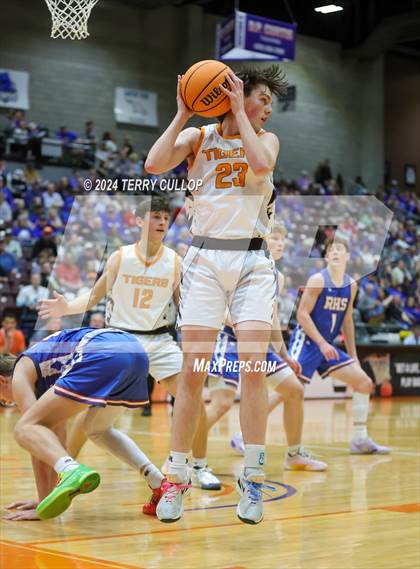 Thumbnail 3 in Richfield vs. Ogden (UHSAA 3A 3rd / 4th Place) photogallery.