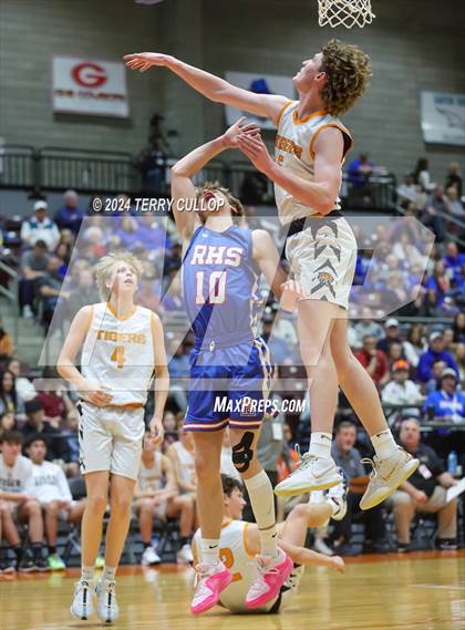 Thumbnail 2 in Richfield vs. Ogden (UHSAA 3A 3rd / 4th Place) photogallery.