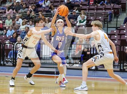 Thumbnail 2 in Richfield vs. Ogden (UHSAA 3A 3rd / 4th Place) photogallery.