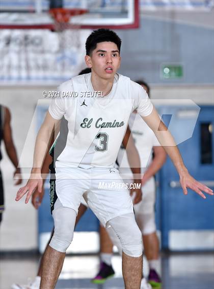 Thumbnail 3 in Bradshaw Christian vs. El Camino (Stan Harms Classic) photogallery.