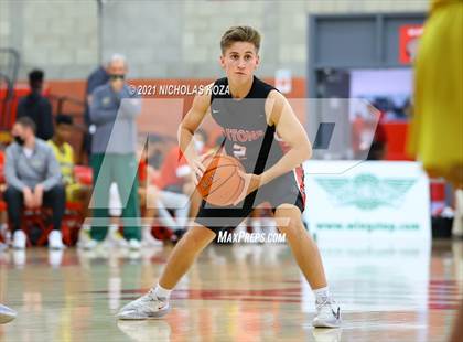 Thumbnail 2 in Damien vs. San Clemente (Mater Dei Extravaganza) photogallery.