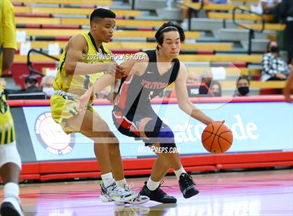Thumbnail 1 in Damien vs. San Clemente (Mater Dei Extravaganza) photogallery.