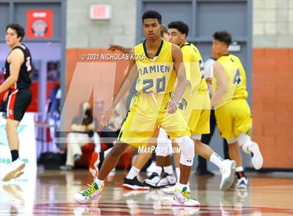Thumbnail 1 in Damien vs. San Clemente (Mater Dei Extravaganza) photogallery.