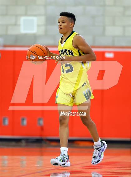 Thumbnail 2 in Damien vs. San Clemente (Mater Dei Extravaganza) photogallery.