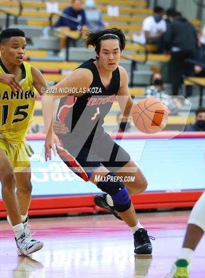 Thumbnail 3 in Damien vs. San Clemente (Mater Dei Extravaganza) photogallery.