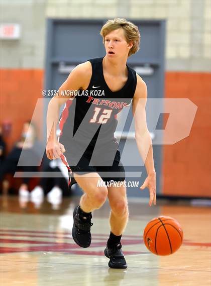 Thumbnail 2 in Damien vs. San Clemente (Mater Dei Extravaganza) photogallery.