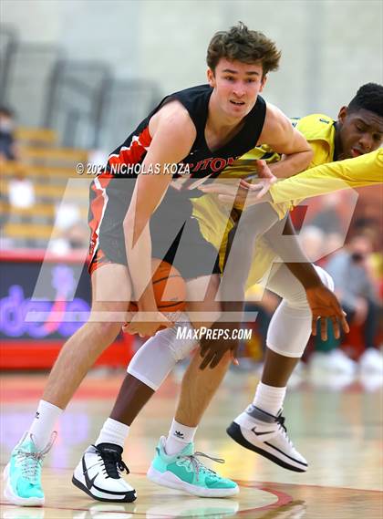 Thumbnail 3 in Damien vs. San Clemente (Mater Dei Extravaganza) photogallery.