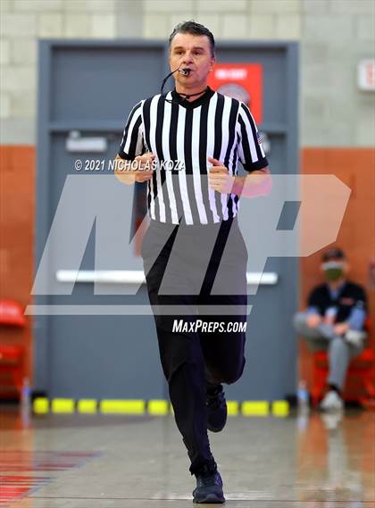 Thumbnail 3 in Damien vs. San Clemente (Mater Dei Extravaganza) photogallery.