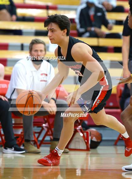 Thumbnail 2 in Damien vs. San Clemente (Mater Dei Extravaganza) photogallery.
