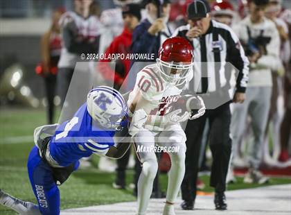 Thumbnail 1 in Carthage @ Krum (UIL Football 4A D2 Region 2 Area Playoff) photogallery.