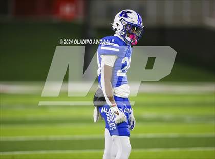 Thumbnail 3 in Carthage @ Krum (UIL Football 4A D2 Region 2 Area Playoff) photogallery.