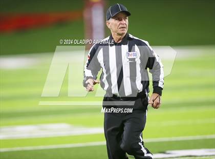 Thumbnail 2 in Carthage @ Krum (UIL Football 4A D2 Region 2 Area Playoff) photogallery.