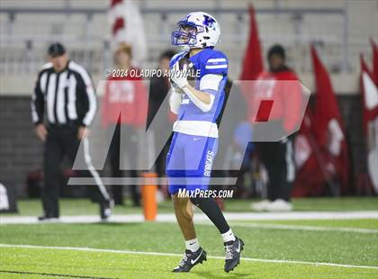 Thumbnail 2 in Carthage @ Krum (UIL Football 4A D2 Region 2 Area Playoff) photogallery.