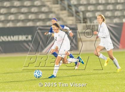 Thumbnail 3 in Broomfield vs. Grandview (CHSAA 5A Final) photogallery.