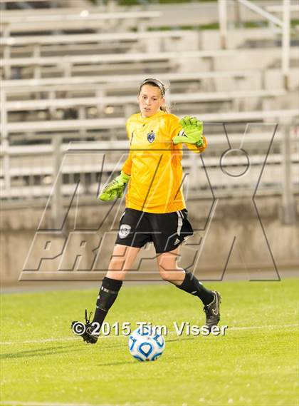 Thumbnail 3 in Broomfield vs. Grandview (CHSAA 5A Final) photogallery.