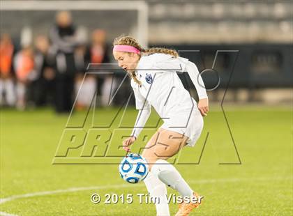 Thumbnail 2 in Broomfield vs. Grandview (CHSAA 5A Final) photogallery.