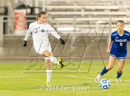 Thumbnail 2 in Broomfield vs. Grandview (CHSAA 5A Final) photogallery.