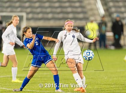 Thumbnail 3 in Broomfield vs. Grandview (CHSAA 5A Final) photogallery.