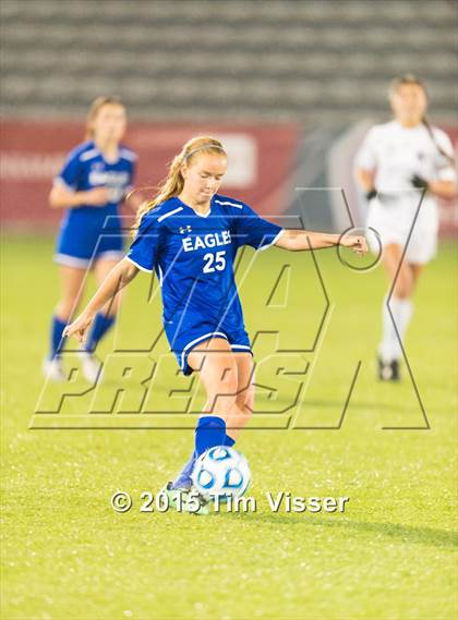 Thumbnail 1 in Broomfield vs. Grandview (CHSAA 5A Final) photogallery.