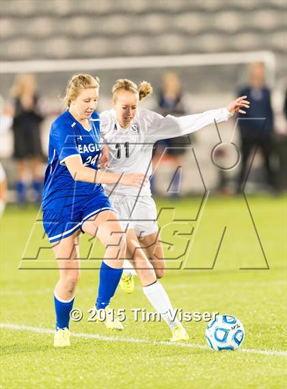 Thumbnail 3 in Broomfield vs. Grandview (CHSAA 5A Final) photogallery.