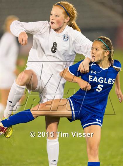 Thumbnail 2 in Broomfield vs. Grandview (CHSAA 5A Final) photogallery.