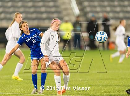 Thumbnail 2 in Broomfield vs. Grandview (CHSAA 5A Final) photogallery.