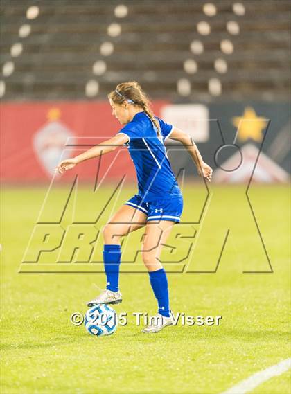 Thumbnail 3 in Broomfield vs. Grandview (CHSAA 5A Final) photogallery.
