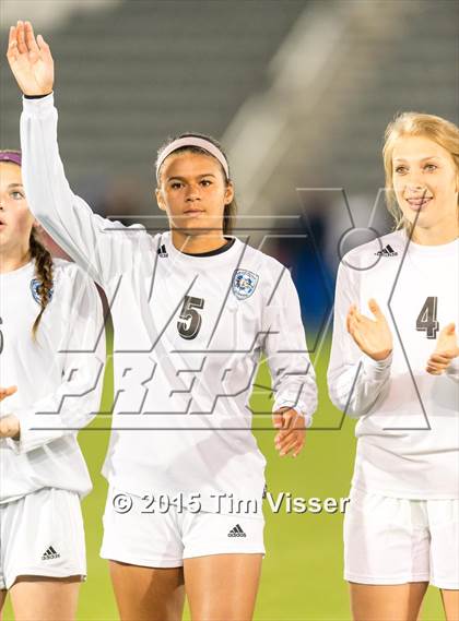 Thumbnail 2 in Broomfield vs. Grandview (CHSAA 5A Final) photogallery.