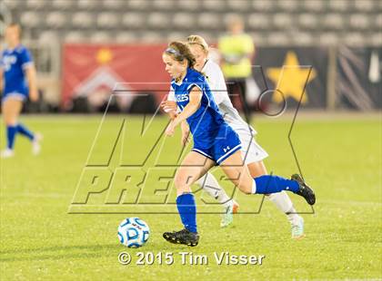 Thumbnail 3 in Broomfield vs. Grandview (CHSAA 5A Final) photogallery.
