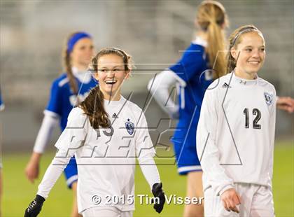 Thumbnail 2 in Broomfield vs. Grandview (CHSAA 5A Final) photogallery.