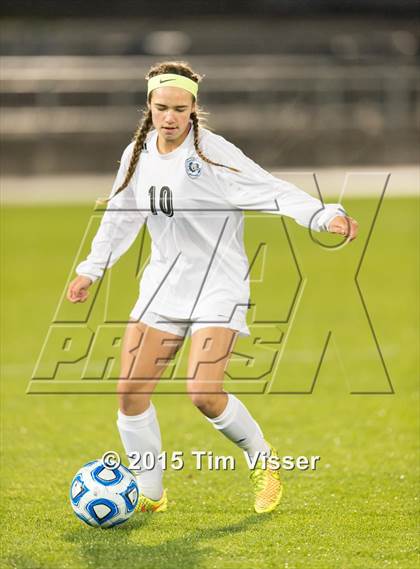 Thumbnail 2 in Broomfield vs. Grandview (CHSAA 5A Final) photogallery.