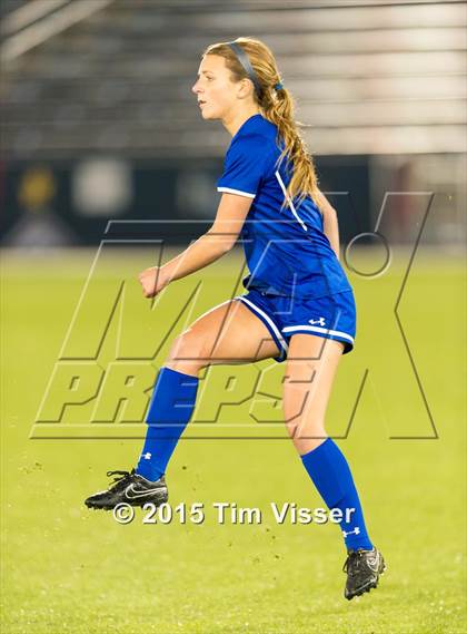 Thumbnail 3 in Broomfield vs. Grandview (CHSAA 5A Final) photogallery.