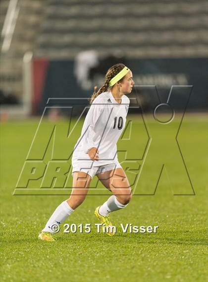 Thumbnail 1 in Broomfield vs. Grandview (CHSAA 5A Final) photogallery.