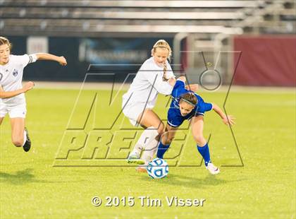 Thumbnail 3 in Broomfield vs. Grandview (CHSAA 5A Final) photogallery.