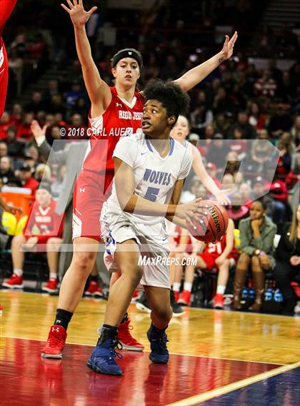 Thumbnail 2 in Grandview vs. Regis Jesuit (CHSAA 5A Final) photogallery.