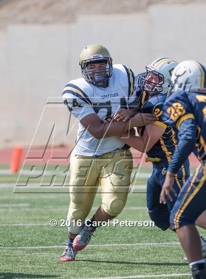 Thumbnail 1 in Los Osos @ Carter  photogallery.