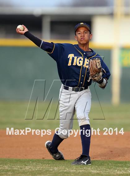 Thumbnail 3 in McNeil JV Green @ Stony Point JV Gold photogallery.
