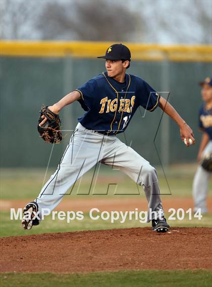Thumbnail 3 in McNeil JV Green @ Stony Point JV Gold photogallery.