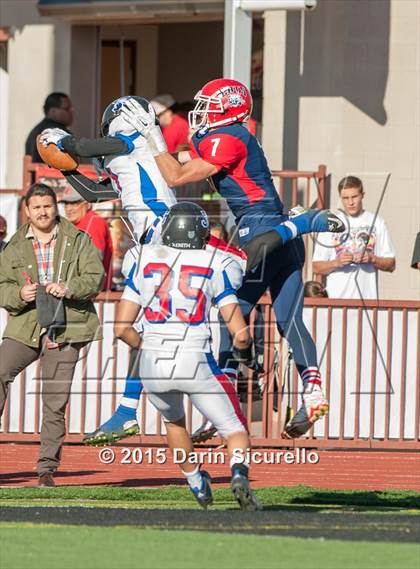 Thumbnail 3 in Joy Christian vs. Benson (AIA D5 Final) photogallery.