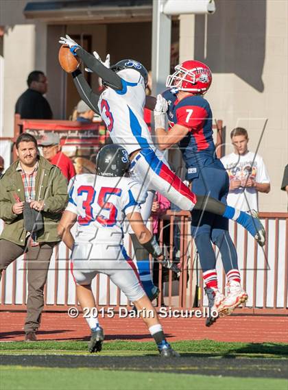 Thumbnail 2 in Joy Christian vs. Benson (AIA D5 Final) photogallery.