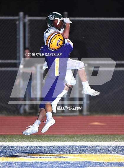 Thumbnail 3 in Canton vs. Godley photogallery.