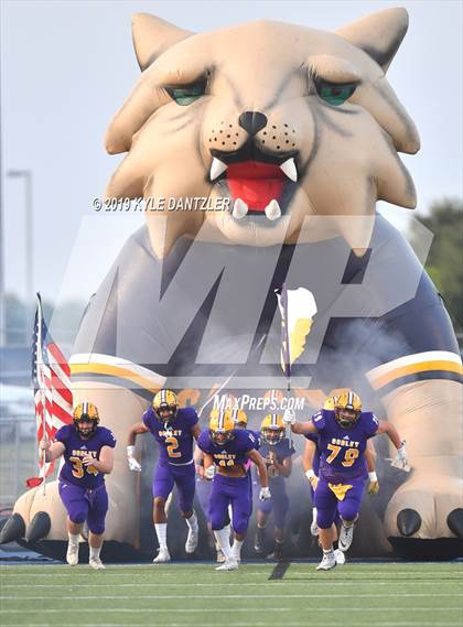 Thumbnail 1 in Canton vs. Godley photogallery.